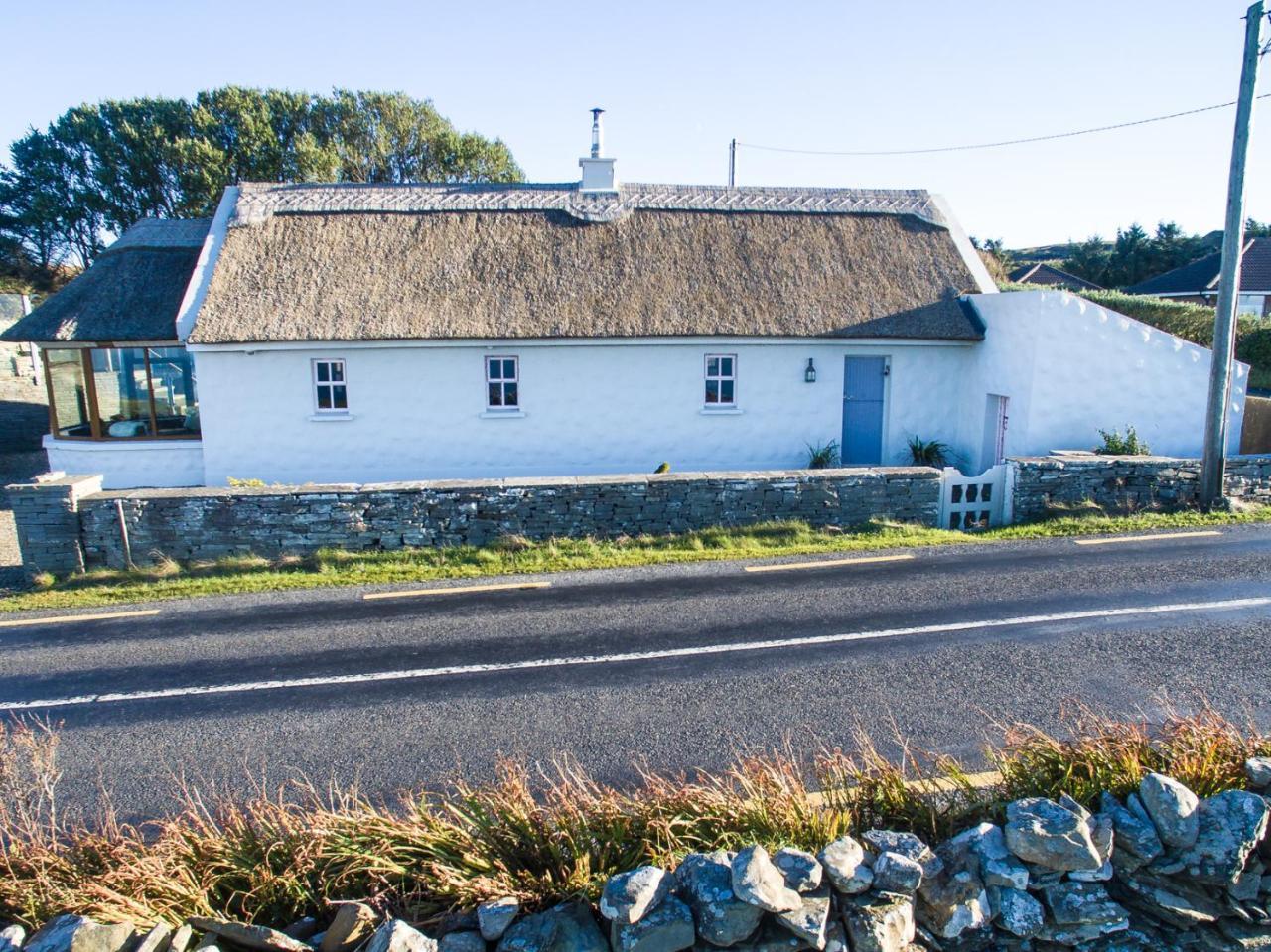 Storytellers Cottage Ballycotteen Exterior foto
